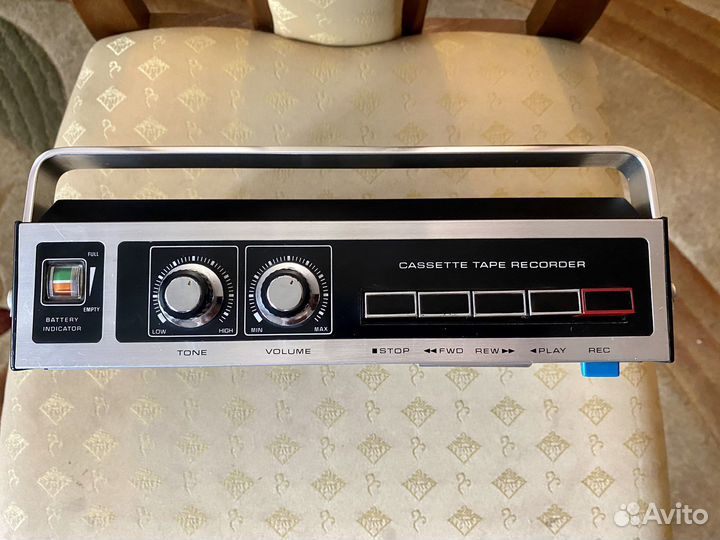 Магнитофон Sanyo M 2000, 70-е годы
