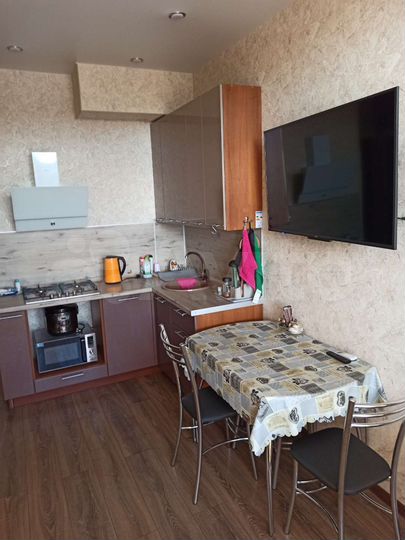 1-к. квартира, 37 м², 8/8 эт.