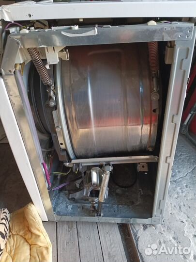 Стиральная машина на запчасти miele novotronik v 1