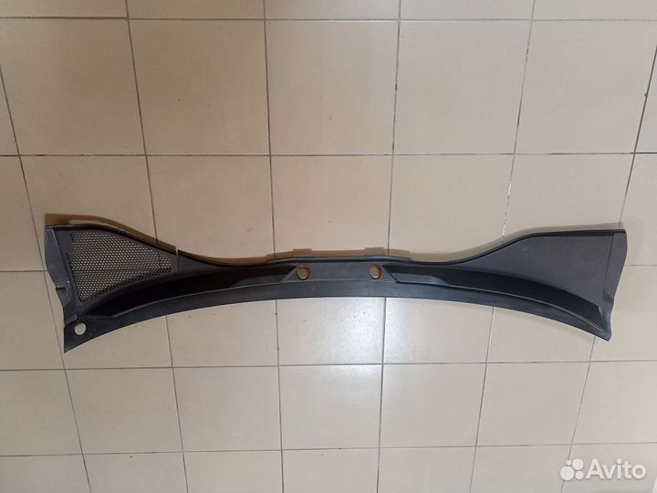 Audi Q7 4L Решетка стеклоочистителей (Жабо)