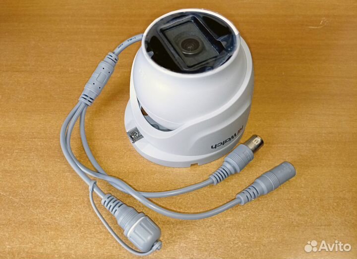 Камера аналоговая 5Мп HiWatch DS-T503A 2,8 + звук