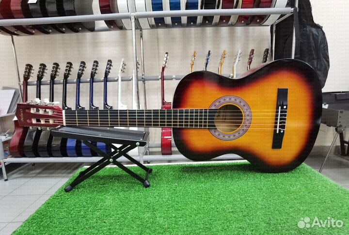 Гитара классическая
