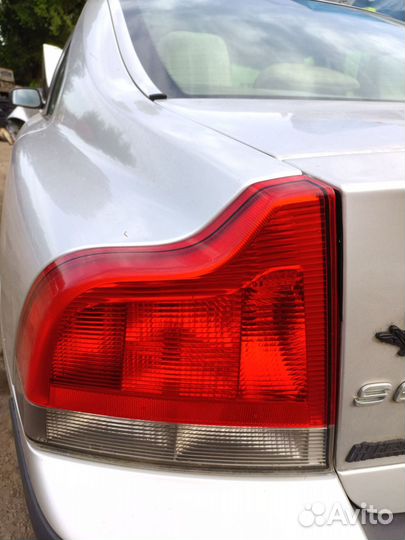 Фонарь задний левый s60 2004
