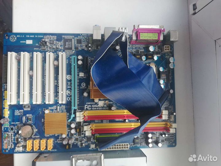 Материнская плата