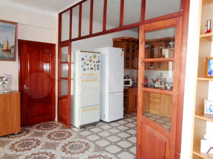 Дом 233 м² на участке 5,9 сот.