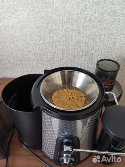 Соковыжималка