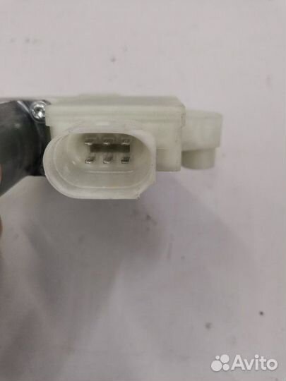 Мотор стеклоподъемника задний левый Bmw X3