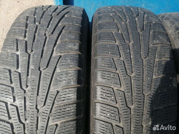 Nokian Tyres Hakkapeliitta R 235/65 R18