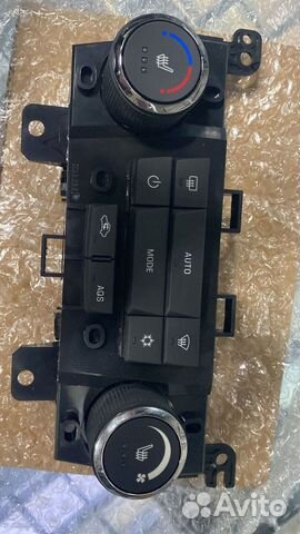 Блок управления климат-контролем Chevrolet Cruze