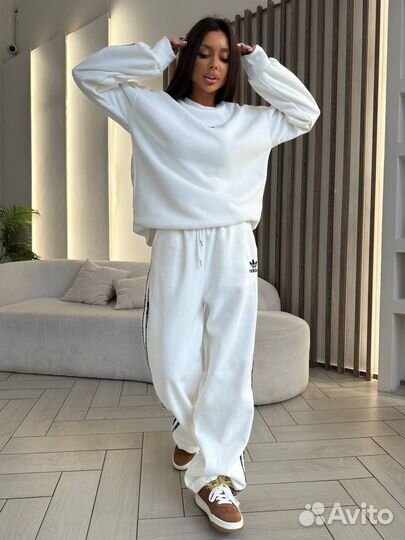 Топовый костюм утепленный Adidas