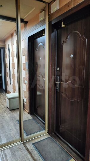 4-к. квартира, 61 м², 1/5 эт.