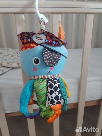 Игрушка 0+ ращвивающая на кроватку, коляску