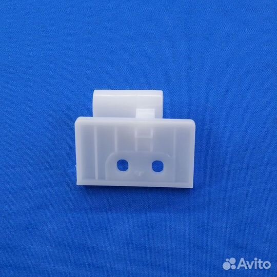 Кронштейн двери для холодильника Haier 0060216589