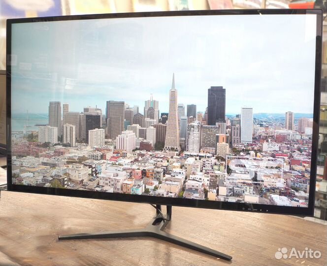 Сочный Игровой монитор Безупречен для всех задач