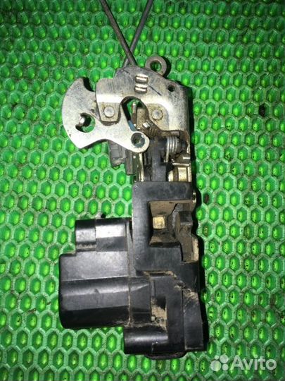 Замок двери передний левый Chevrolet Lacetti F16D3