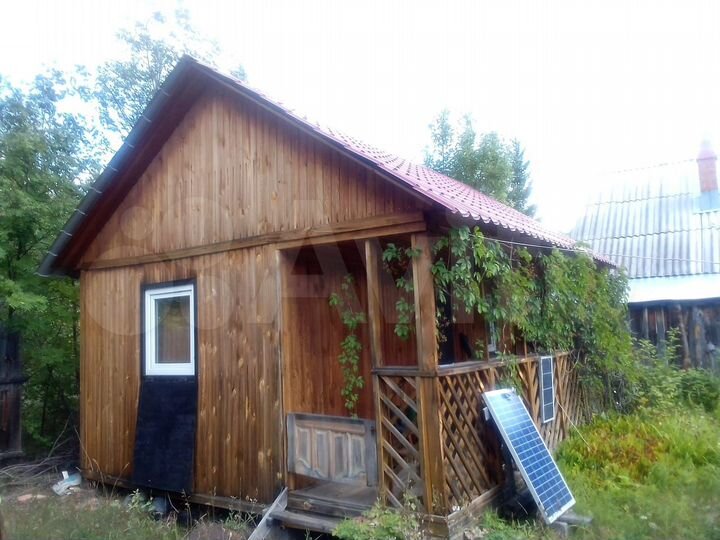 Дача 28 м² на участке 10 сот.