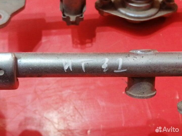 Топливная рейка (рампа) Nissan Teana J32