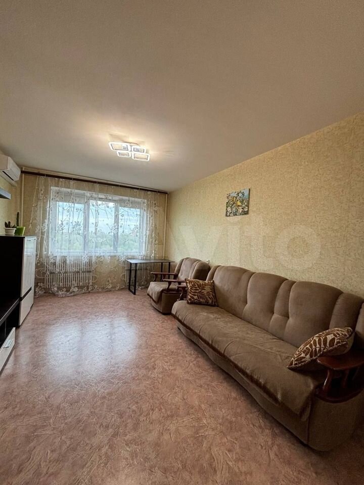 2-к. квартира, 55 м², 10/10 эт.