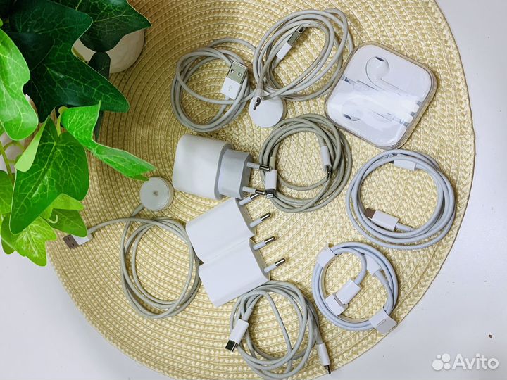 Аксессуары apple