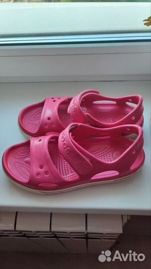 Продам Crocs J3 розовые 23 см.на девочку