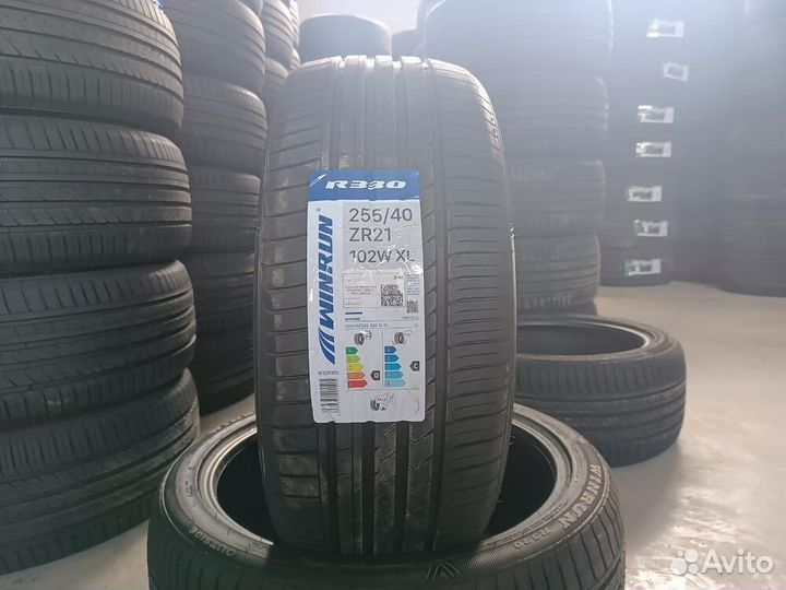 Winrun R330 255/40 R21 102W