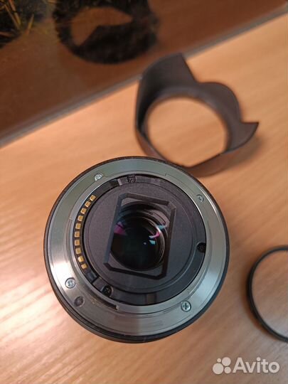 Продам объектив Sony 16-70 Zeiss f4 Sony E