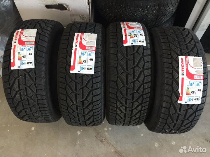 Tigar Winter 245/45 R18