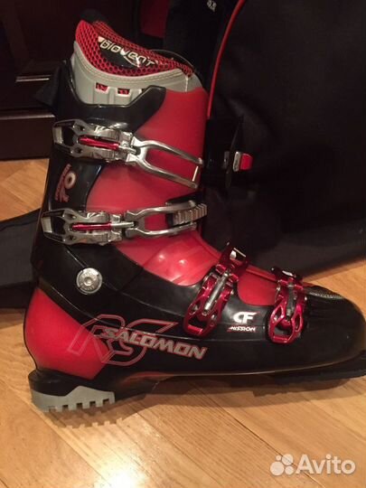 Горнолыжные ботинки Salomon