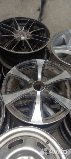 Продам литые диски