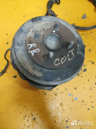 Ступица колеса задняя барабан тормозной Mitsubishi