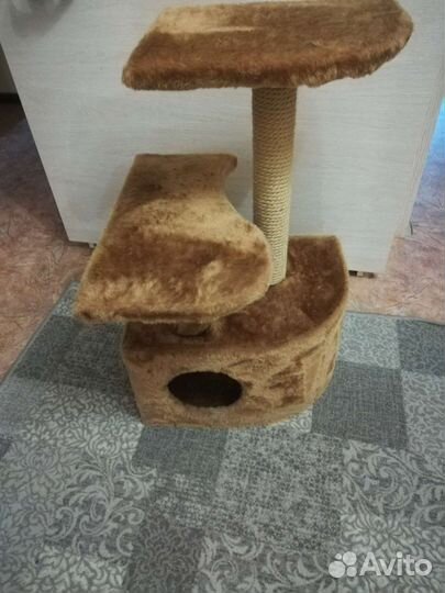 Домик для кошки с когтеточкой