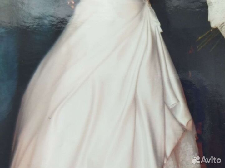 Платье свадебное
