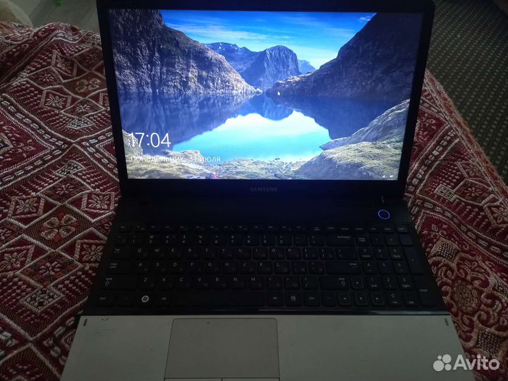 Ноутбук Samsung бу