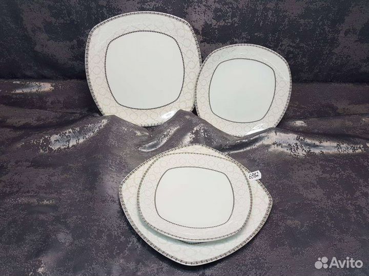 Набор тарелок
