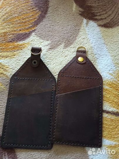 Бейджик из натуральной кожи