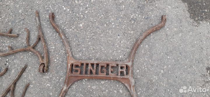 Швейная машинка зингер ножная