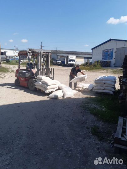 Комбикорм и зерно