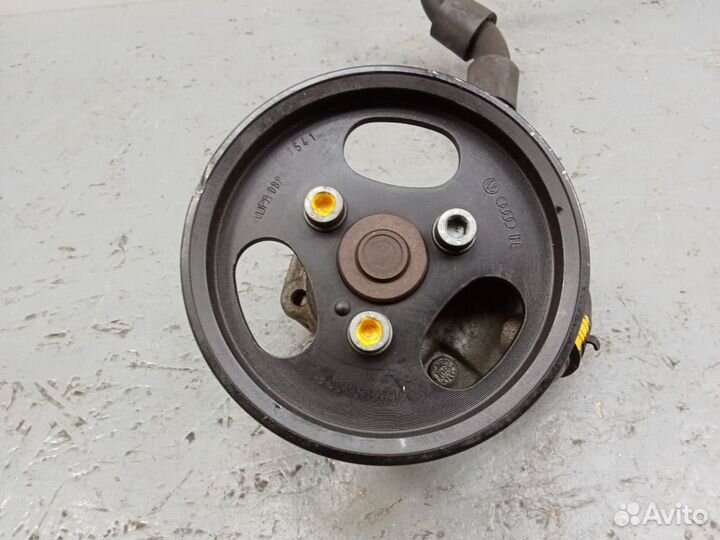 Насос гидроусилителя Porsche Cayenne