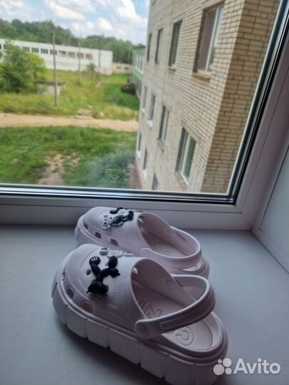 Crocs женские