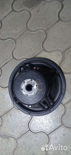 Сабвуфер FX38