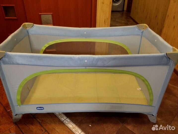 Манеж кровать Chicco + матрас