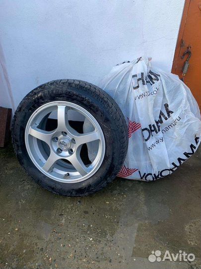 Goodyear UltraGrip Ice 2 195/60 R15 88T