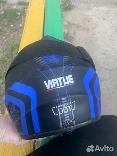 Кроссовый шлем