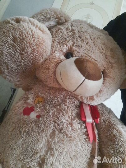 Плюшевый медведь