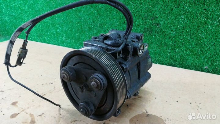 Компрессор кондиционера Mazda Millenia