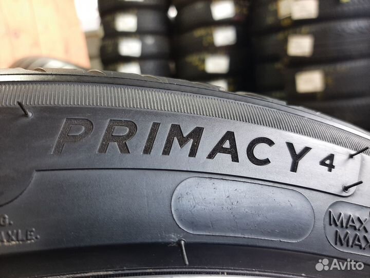 Michelin Primacy 4 235/45 R18 98W