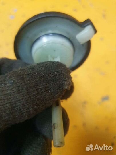 Крышка бачка гура toyota тойота