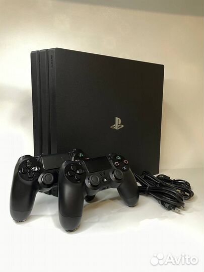 Sony PS4 pro + 2 геймпада + 55 игр