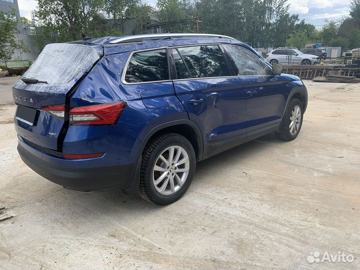 Skoda Kodiaq 2.0 AMT, 2021, битый, 21 000 км