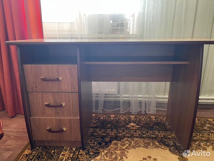 Письменный стол бу